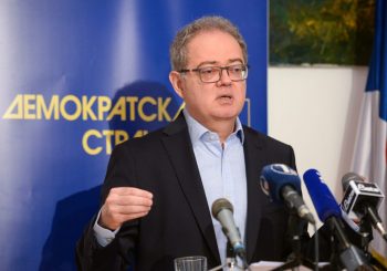 ZORAN LUTOVAC (DS): Iz Banjaluke su nas obavijestili da SNS vrbuje glasače u RS