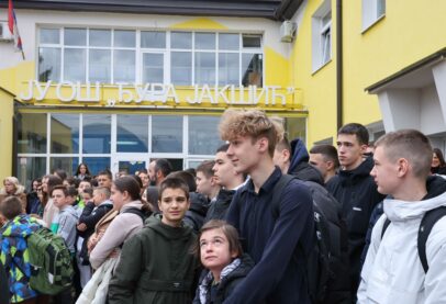 Povodom 82 godine od zvjerskog stradanja: Služen parastos u banjalučkom naselju za 52 učenika šargovačke škole