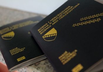 Agonija s pasošima: Njemačka kompanija krila da nema papira za izradu putnih isprava BiH?!