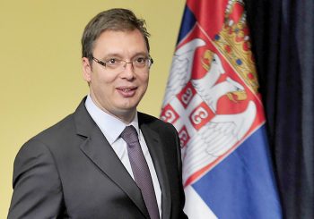 Vučić: Srbi više nikada ne smiju da se dijele