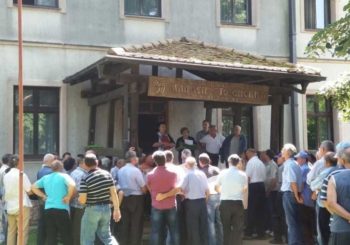 Bivši radnici "Ratarstva" prijete blokadom puta Banjaluka-Gradiška