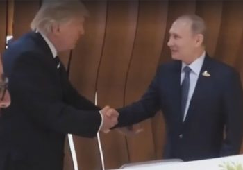 Prvo rukovanje Donalda Trampa i Vladimira Putina