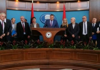 Završen sastanak kod Dodika: Umjesto referenduma posebna sjednica NSRS i peticija