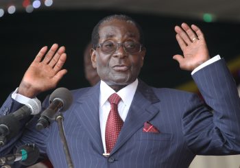 Mugabe podnio ostavku, na ulicama slavlje