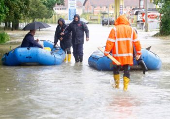 Od obećanih 810, poplavljenima isplaćeno 300 miliona evra