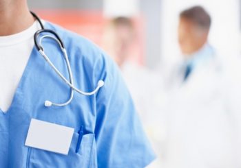 Zdravstveni radnici spremaju štrajk, traže povećanje plate