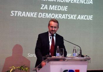 Izetbegović: Nije ogledalo krivo za stanje u BiH