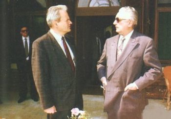 Mesić o dogovoru Miloševića i Tuđmana: “Franja, ti uzmi Cazin, Kladušu i Bihać, to meni ne treba”!