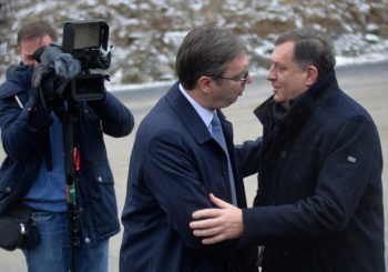 Vučić najavio posjetu Hercegovini s Dodikom