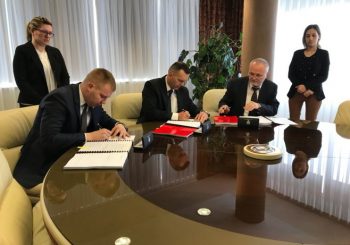 Dragan Lukač i Stefan Mitrović potpisali ugovor o izgradnji policijskih stanica