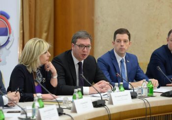 NACIONALNI KONVENT Vučić pitao Liht i Helsinški odbor šta da se radi s Kosovom