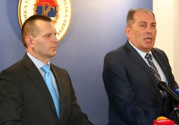 LUKAČ PISAO MEKTIĆU: RS traži da se BiH izjasni protiv prijema Kosova u Interpol