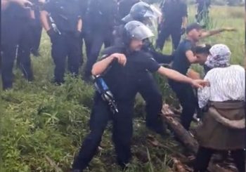 VIDEO Hrvatska policija bacila suzavac na migrante