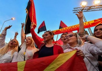 MAKEDONCI NE ŽELE NOVO IME Protesti širom Makedonije