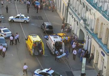 HOROR Taksista pokosio osam ljudi u Moskvi, pa bježao od ogorčenih prolaznika VIDEO