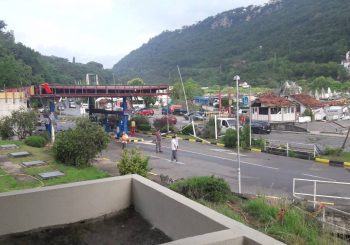 NEVRIJEME POHARALO HERCEG NOVI Letjela vozila, oštećena i bolnica