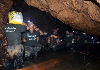 DRAMA U TAJLANDU: 12 dječaka sa trenerom već 10 dana u pećini VIDEO