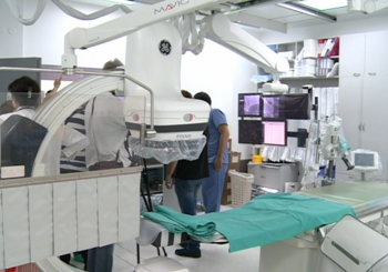UKC RS Izvedena prva operacija u novim hirurškim salama