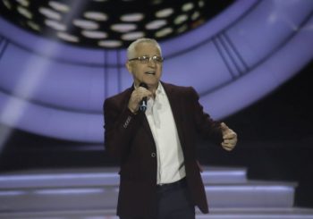 KONKURENCIJA DODIKU, DAČIĆU I KOLINDI Predsjednik SO Gradiška pjevao u emisiji "Nikad nije kasno" VIDEO