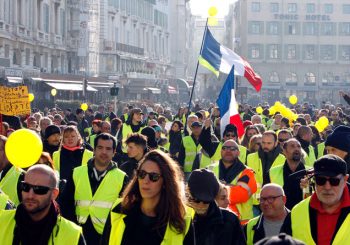 FRANCUSKA "Žuti prsluci" ispred vodećih medija u Parizu, nazvali ih "kolaboracionistima"