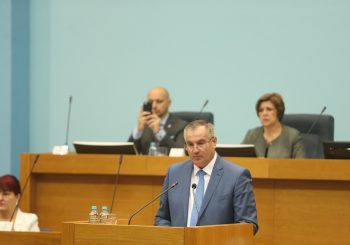 POSEBNA SJEDNICA NSRS Mandatar Radovan Višković izložio ekspoze i predložio članove nove vlade