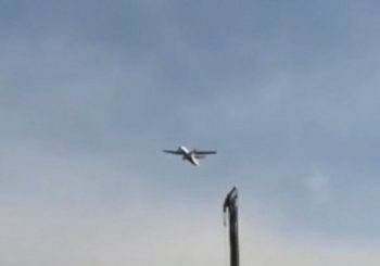 TURBULENTAN LET Pogledajte kako je vjetar u Tivtu nosio avion