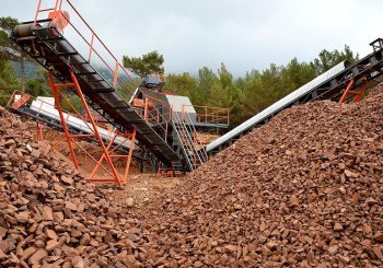 SARADNJA Zvornička "Alumina" naručila 100.000 tona boksita od rudnika u Širokom Brijegu i Posušju