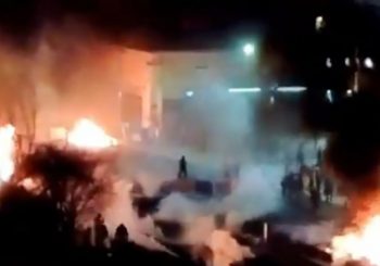 Francuska u plamenu: Državni sekretar hitno evakuisan, čitava zemlja je blokirana, a centar Kana je u vatri (FOTO) (VIDEO)
