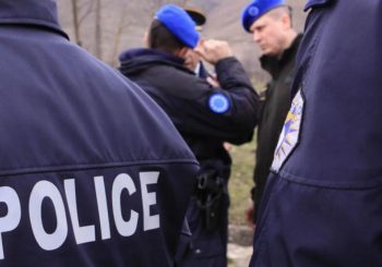 PROVOKACIJA: Albanski policajci s Kosova na teritoriji centralne Srbije zaplijenili kamion