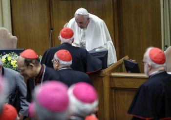 KONFERENCIJA U VATIKANU: Papa dao 21 smjernicu za postupanje prema pedofilima