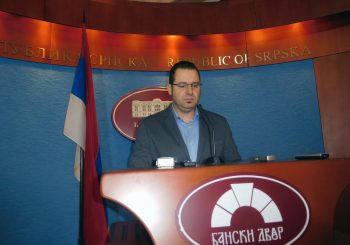 IZVRŠNI KOMITET SNSD-a: Poziv strankama iz RS da formiraju čvrst blok u Parlamentu BiH