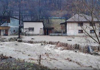 PADAVINE IZAZVALE HAOS Poplave, klizišta, izlivanje potoka rijeka širom BiH