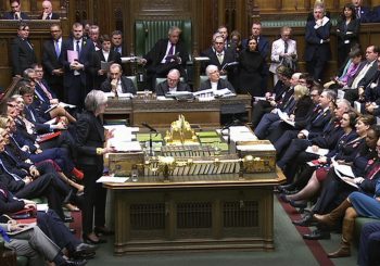 TREĆI DAN GLASANJA: Parlament u Londonu odgodio Bregzit za tri mjeseca, odbačen novi referendum