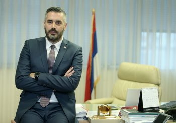 TVITER DUEL: Britanski ambasador pohvalio dva sarajevska analitičara, ministar Rajčević ih opisao kao antisrbe
