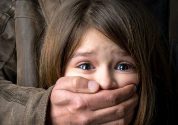 ZABRINJAVAJUĆI PORAST NASILJA: U RS u prošloj godini 55 registrovanih slučajeva pedofilije