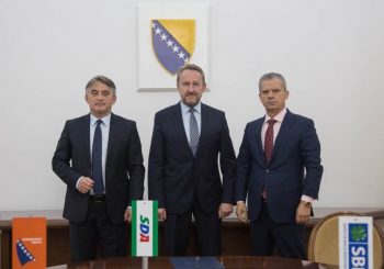 "PATRIOTSKI BLOK": Izetbegović, Radončić i Komšić potpisali izjavu o zajedničkom djelovanju