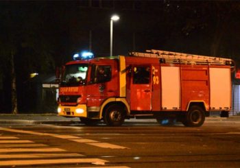 POVRIJEĐENO 29 OSOBA Požar u centru za migrante u Velikoj Kladuši