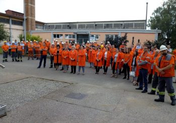 UPUĆENI ZAHTJEVI MENADŽMENTU: Zaposleni u “Arselor Mitalu” održali štrajk upozorenja