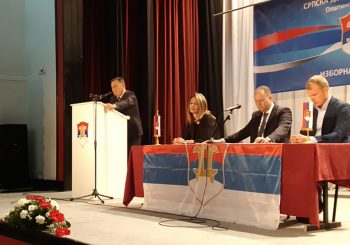 PALE: Novi odbor SDS-a potvrdio podršku Miličeviću, među delegatima za republičku skupštinu i Momčilo Krajišnik