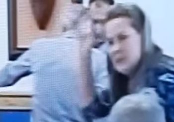 GORAŽDE: Opozicionarka gađala flašom predsjednicu kantonalne skupštine VIDEO