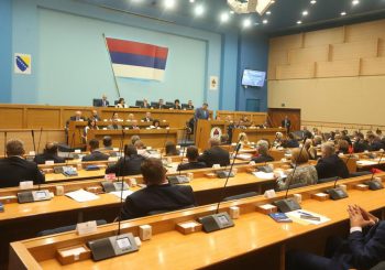 NSRS: Nije usvojen prijedlog da se raspuste skupštine opština u Rudom i Tesliću