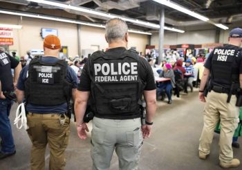 U SAD-u uhapšene stotine osoba u najvećoj imigracijskoj raciji