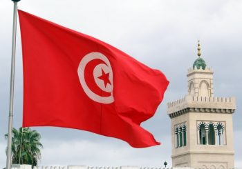 PREDSJEDNIČKI IZBORI U TUNISU: Profesor bez političkog iskustva i uhapšeni tajkun u drugom krugu