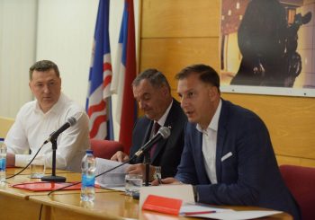 VIŠKOVIĆ SA GRADSKIM ODBOROM: Cilj da Bijeljina 2020. dobije prvog gradonačelnika iz SNSD-a