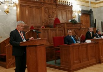 ČUBRILOVIĆ U BUDIMPEŠTI: I Srpska i BiH žele u EU, s tim da je vlast u RS formirana, a u Sarajevu ne