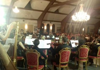 NASTUP U ETNO-SELU STANIŠIĆI: Beogradska filharmonija održala koncert u Bijeljini