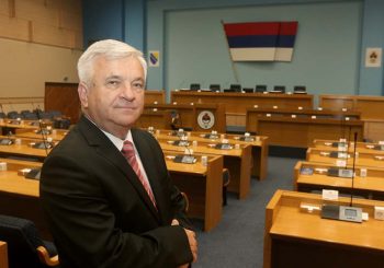 Čubrilović novac za novogodišnje prijeme dao u humanitarne svrhe