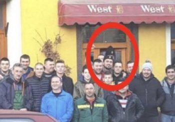 BOSANSKI PETROVAC: Srbi kažnjeni zbog šubara sa kokardama