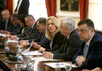 REAKCIJE: Dodik najavio da će RS ići svojim putem, u Sarajevu brane strance u Ustavnom sudu BiH