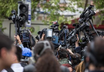 Bh. novinari prijete da će pozvati medije na bojkot vlasti